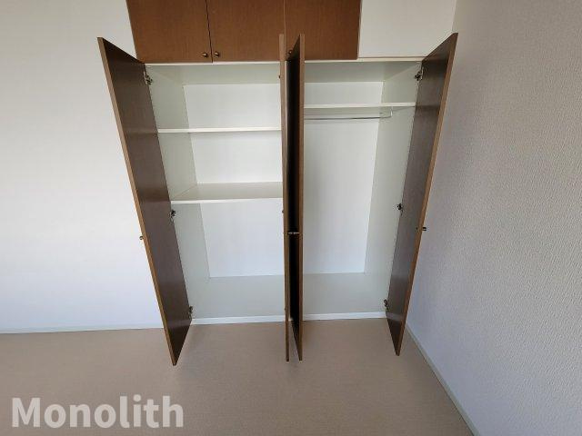 ソワール新檜尾台六号棟の収納