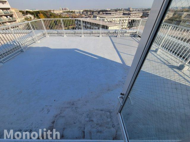 ソワール新檜尾台六号棟のバルコニー