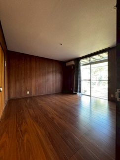 【洋室】 | 和邇高城貸家　M邸