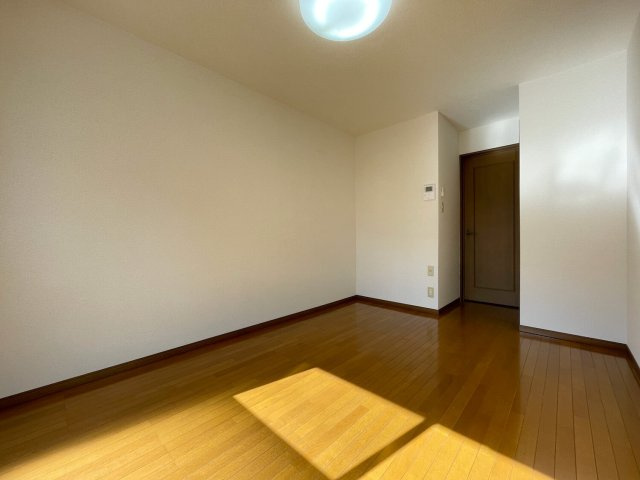 ノナ・チェレスタの洋室|スタンダードな洋室です