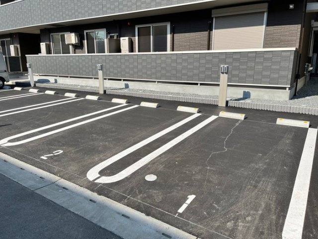 S・レーヴの駐車場|駐車スペースもあります☆