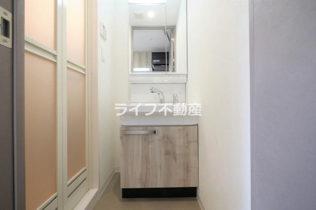 プレサンスＯＳＡＫＡ東成中本ハーヴィルの洗面所