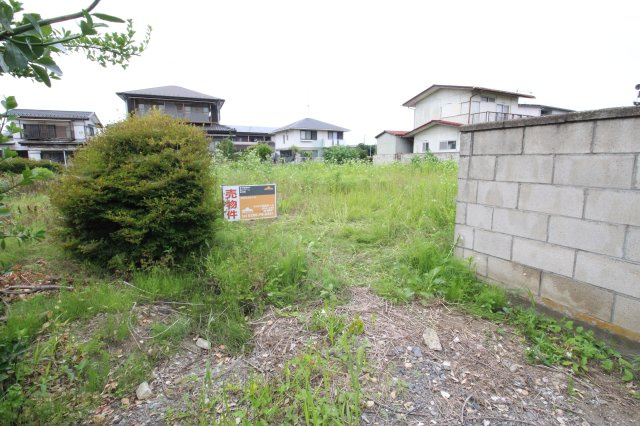 筑西市小川の外観|南側公道から進入口を撮影しました！