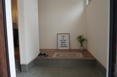 【玄関】 | 東須恵（黒石）建売住宅１