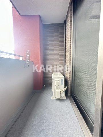 エスティメゾン京橋のバルコニー