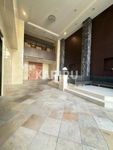 エスティメゾン京橋のロビー