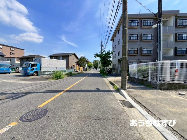 春日井市朝宮町第3(全1棟)1号棟の前面道路含む現地写真
