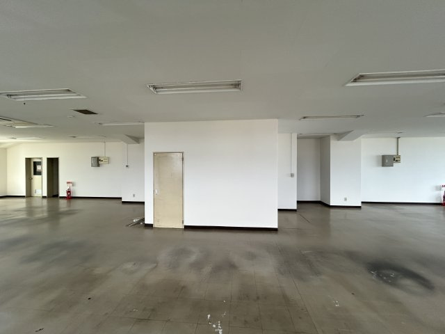 大沢建設　第7ビルの内装