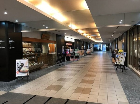 港区芝浦３丁目の賃貸マンションのその他|レストラン街・敷地内