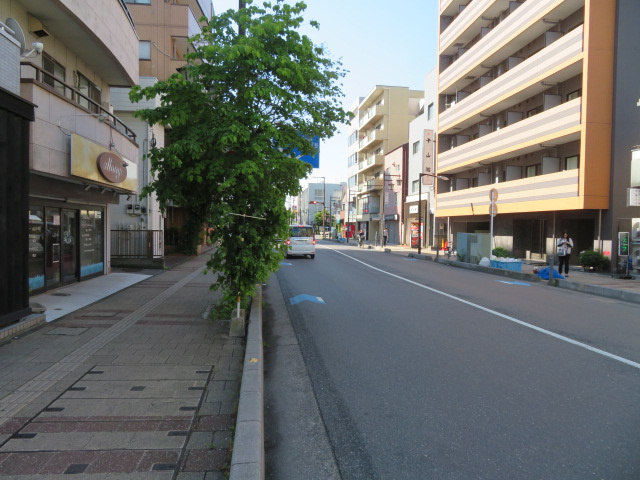 蕨市中央３丁目のビル