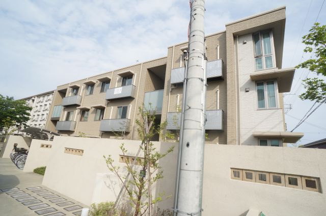 シャーメゾン　アトラの外観|綺麗な外観