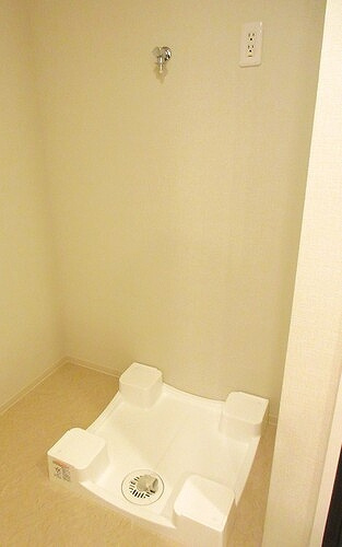 ザ・サーパスタワー新潟万代シティの設備|室内洗濯機置場