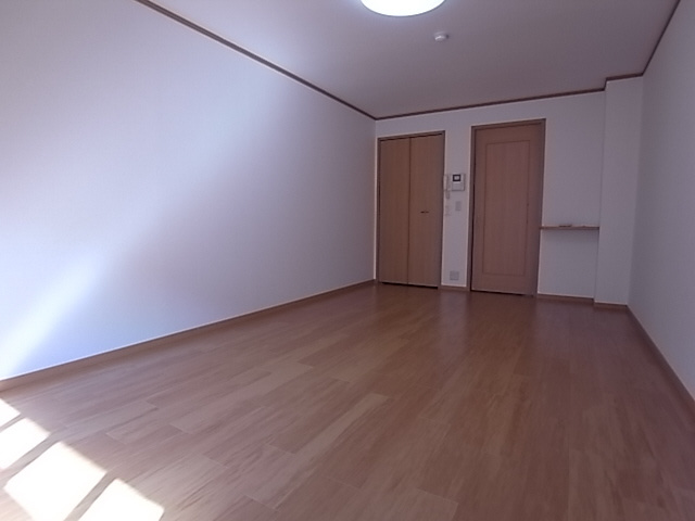 神戸市須磨区車字口道谷のアパートの内装|洋室