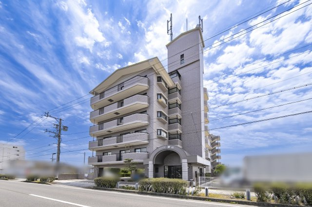 メイプル豊山の外観