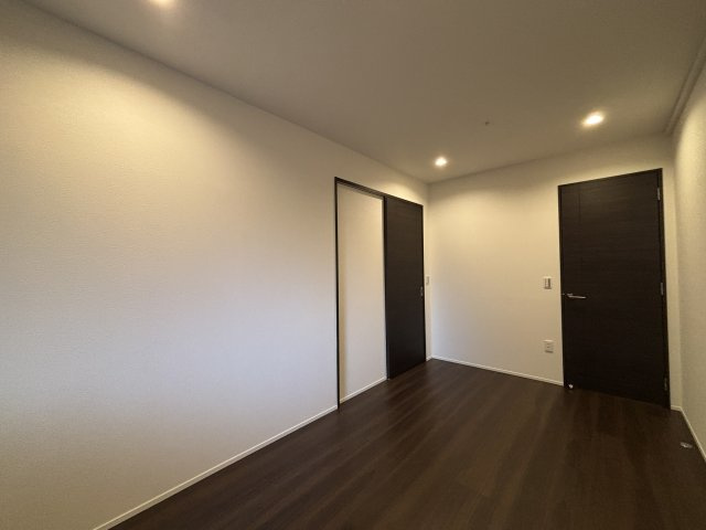 【洋室】 | プレミスト京町本丁