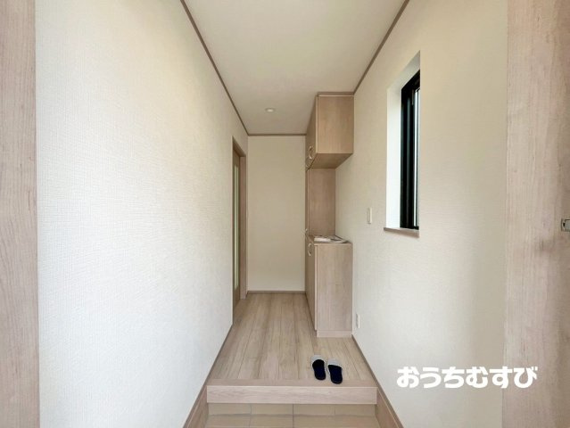 春日井市妙慶町2期(全3棟)の玄関