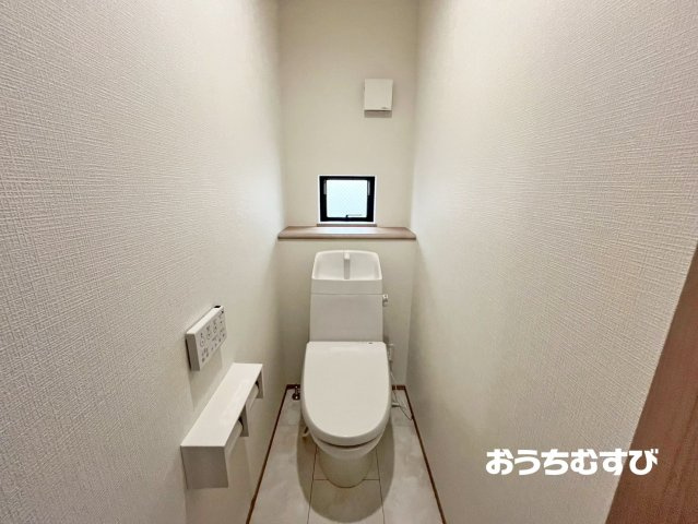 春日井市妙慶町2期(全3棟)のトイレ