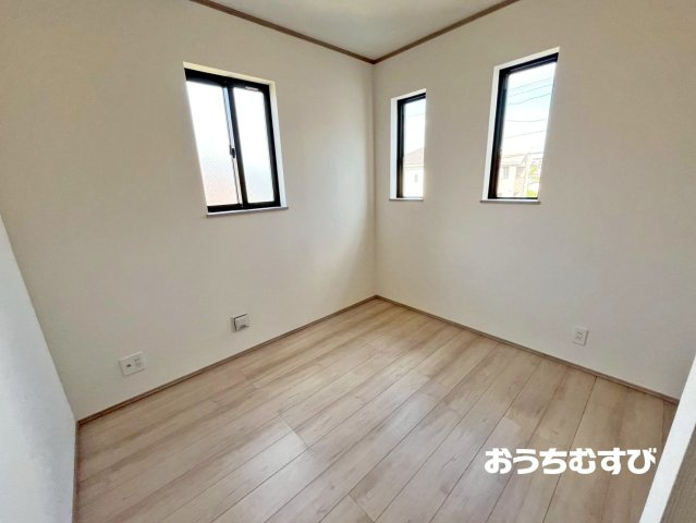 春日井市妙慶町2期(全3棟)の洋室