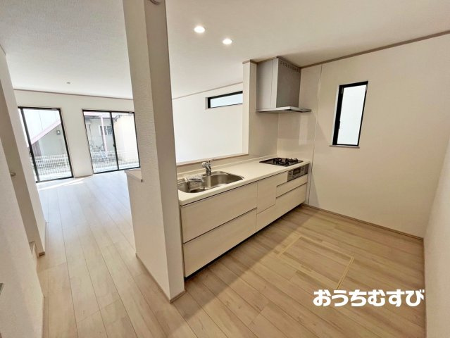 春日井市妙慶町2期(全3棟)のキッチン