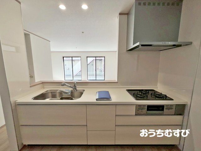 春日井市妙慶町2期(全3棟)のキッチン