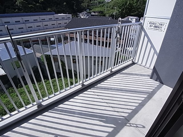 神戸市須磨区車字潰ノ下の賃貸マンションのバルコニー|バルコニー