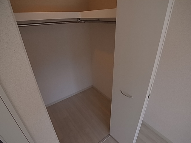 神戸市須磨区車字潰ノ下の賃貸マンションの収納|ウォークインクローゼット