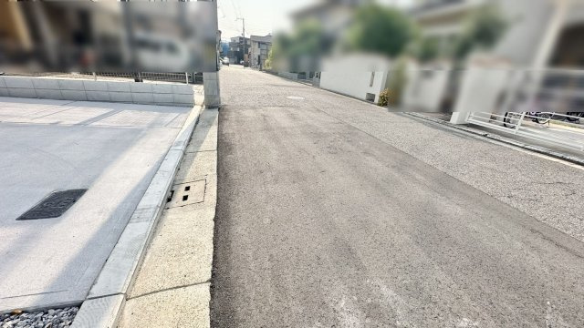 堺市北区長曽根町　新築戸建の前面道路含む現地写真