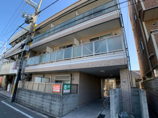 RITZ小若江の外観