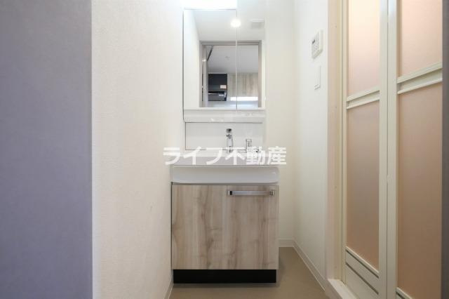 プレサンスOSAKA東成中本ハーヴィルの洗面所|洗面所です