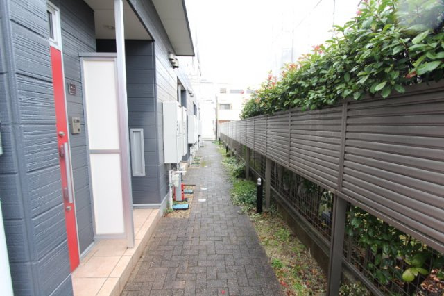 Ｌ’ｓ　ＣＯＵＲＴのエントランス