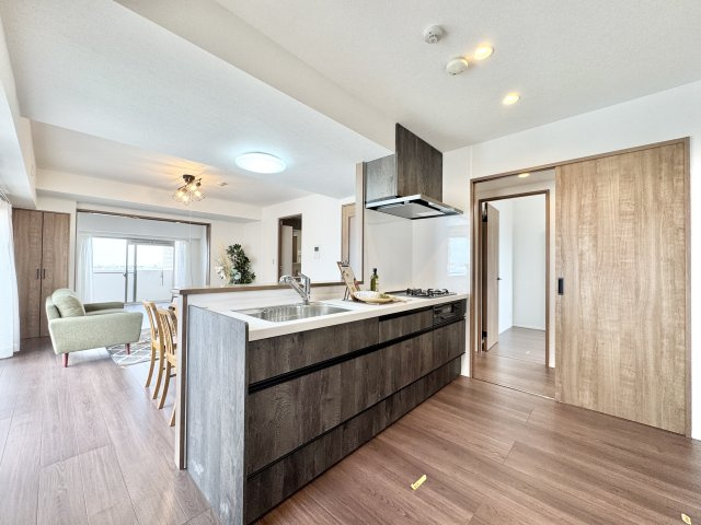 ダイヤモンドスクエア・ツインタワーズ浜松のキッチン|使いやすいシステムキッチン！豊富な収納力が魅力的です！　