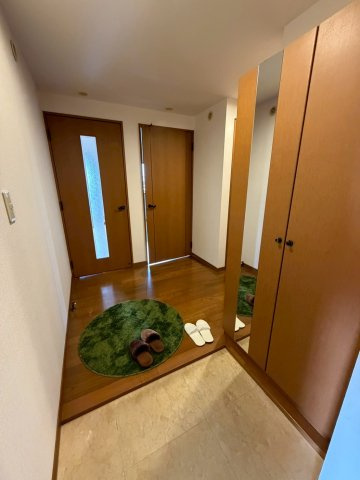 ルミエール合川の玄関