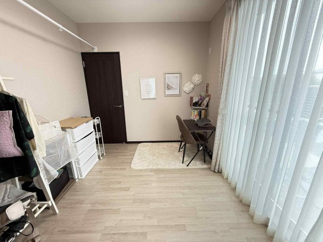 富士市森島の中古一戸建の洋室