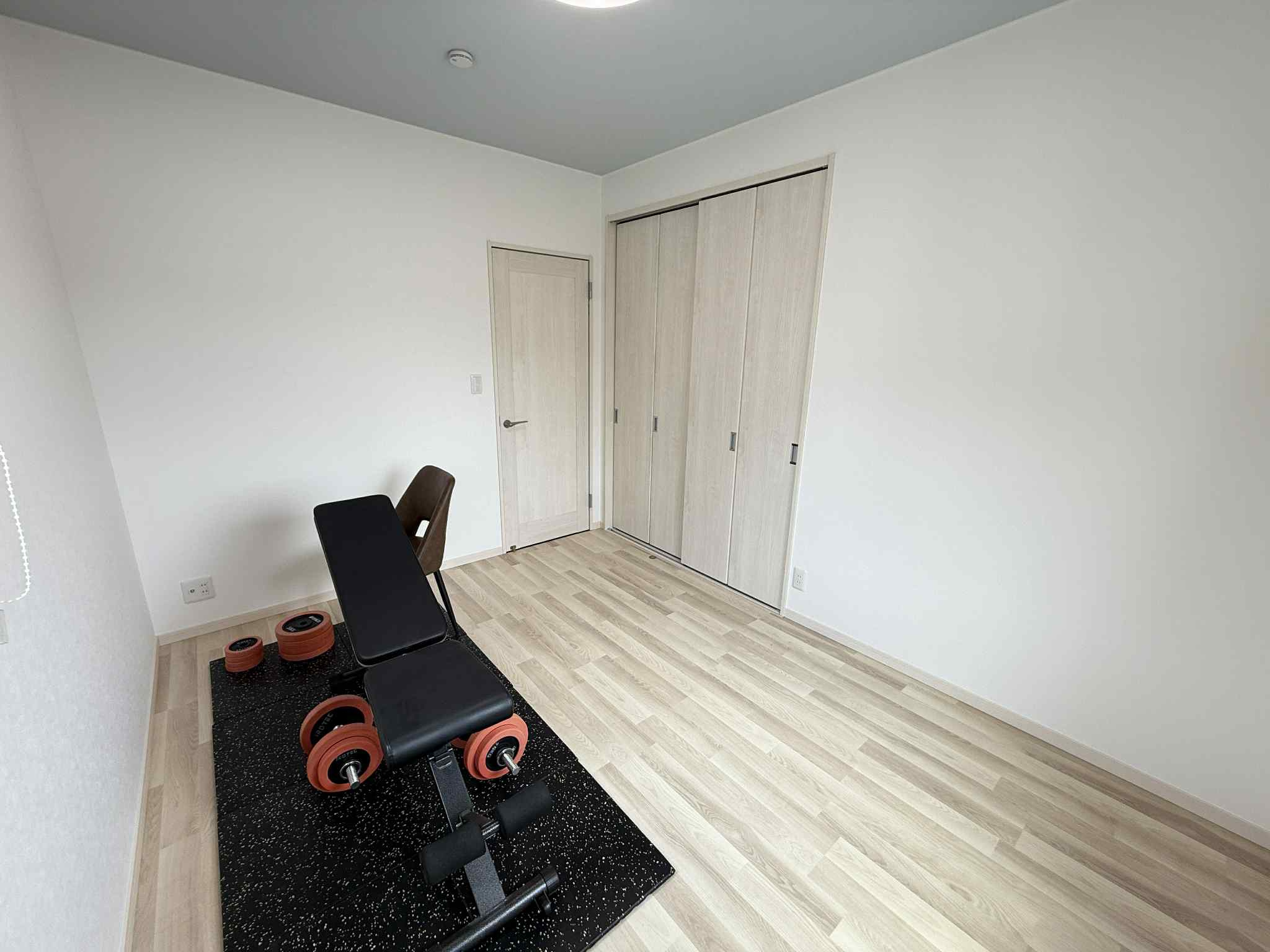 富士市森島の中古一戸建の洋室