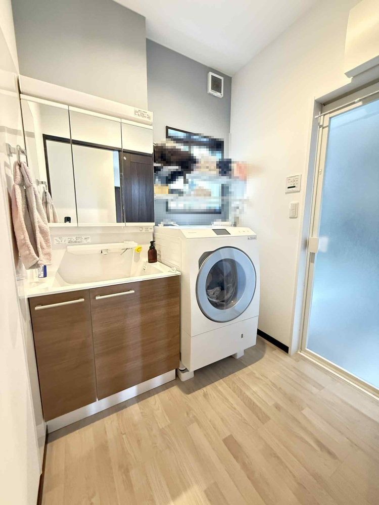 富士市森島の中古一戸建の洗面所