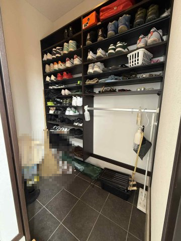 富士市森島の中古一戸建の収納