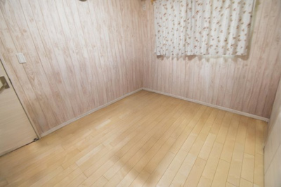 【洋室】 | 鹿屋市高須町　中古戸建 | AI家具消しを使用しています。