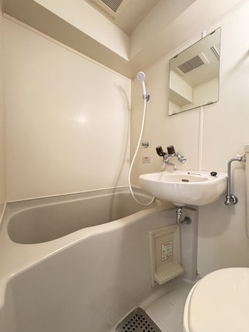 サンパレス21六甲Ⅰの浴室