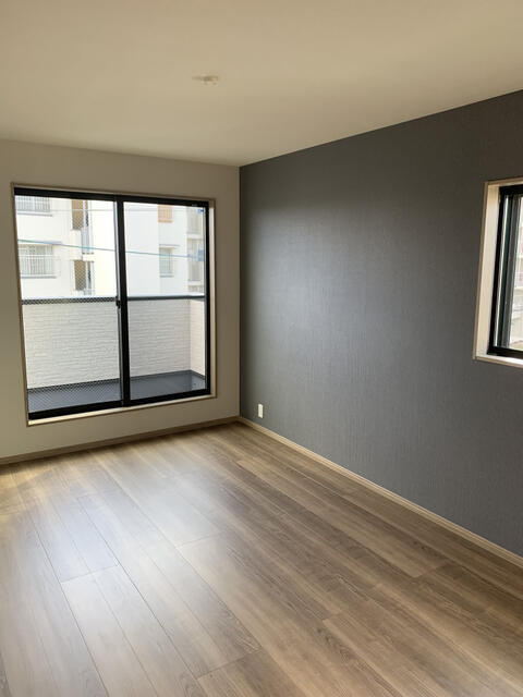 堺市西区上野芝向ヶ丘町５丁の新築一戸建の洋室