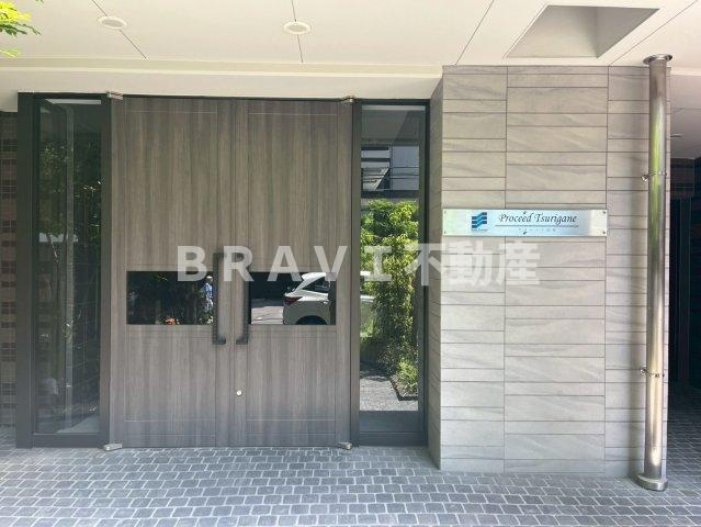 プロシード釣鐘　BRAVI不動産のエントランス|【プロシード釣鐘】エントランスです