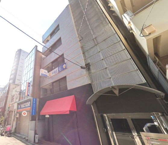 西本町クリスタルビルの外観