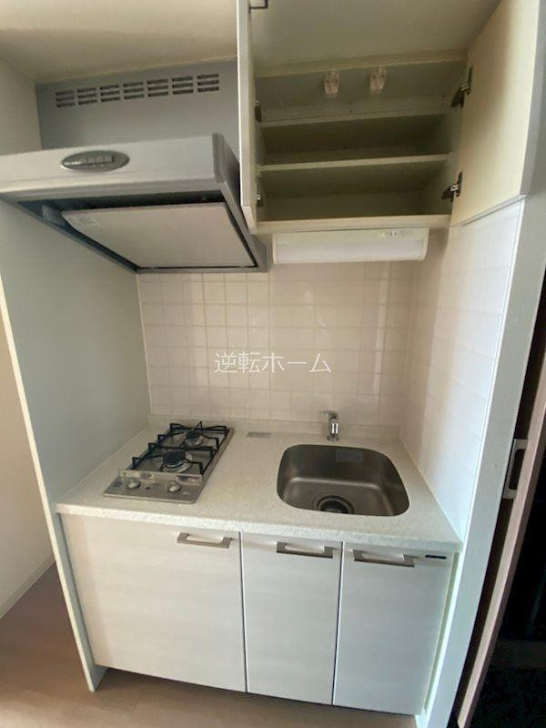 プレサンス栄ラグジュ　名古屋市賃貸　仲介手数料無料のキッチン