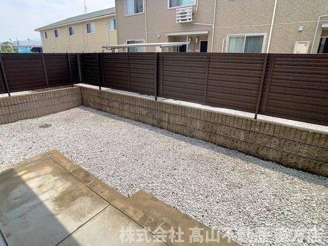 サンセールはぶの庭