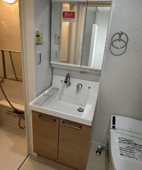 Ｖｏｉｅｒ　Ｓｏｌｉｌ　Ｋｉｔａｋｏｇａｎｅ　Ｗｅｓｔの洗面所