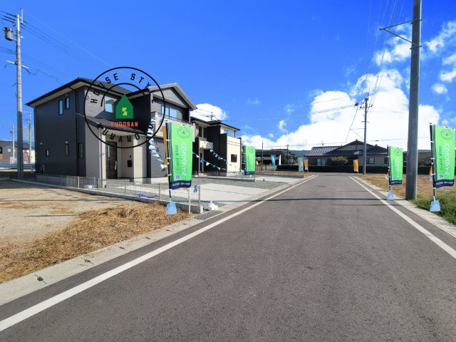 菊池郡菊陽町大字久保田第5-2棟（11号棟）　の前面道路含む現地写真|見学の時間などお気軽にお問い合わせ下さい。