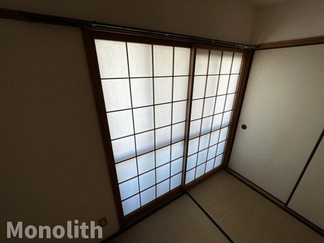 小松里マンションの内装