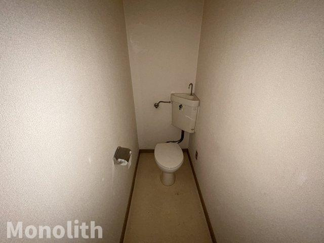 小松里マンションのトイレ