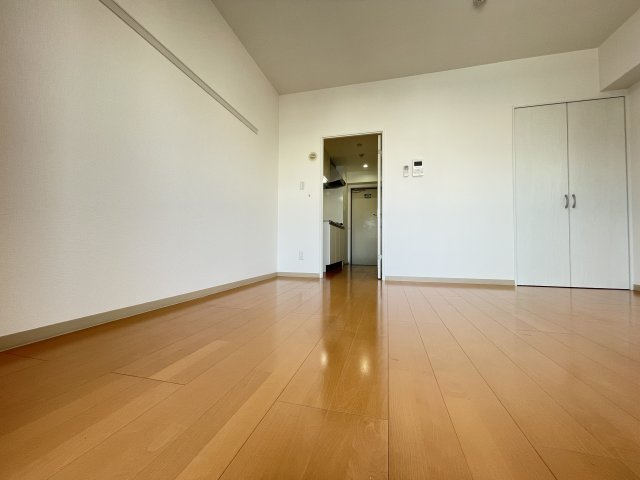 【内装】パレグレース中広