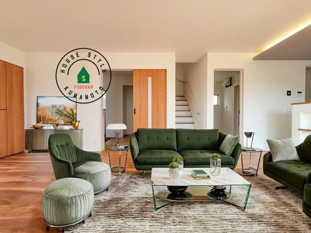 菊池郡菊陽町大字久保田第5-2棟（12号棟）　の居間・リビング|明るく開放的なリビングダイニングは豊かな陽光が注ぎ込み、やすらぎの空間を演出してくれます。ご家族で楽しいひとときをお過ごし下さい。※家具はCGを合成したものです。