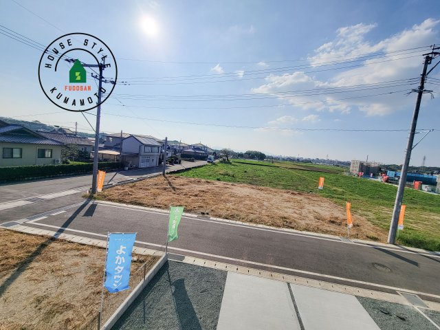 菊池郡菊陽町大字久保田第5-2棟（12号棟）　の展望|窓から緑が見える物件も魅力的です。